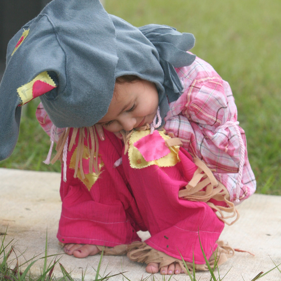 ***Just a Small Town Girl *** - Picture 4 of 6